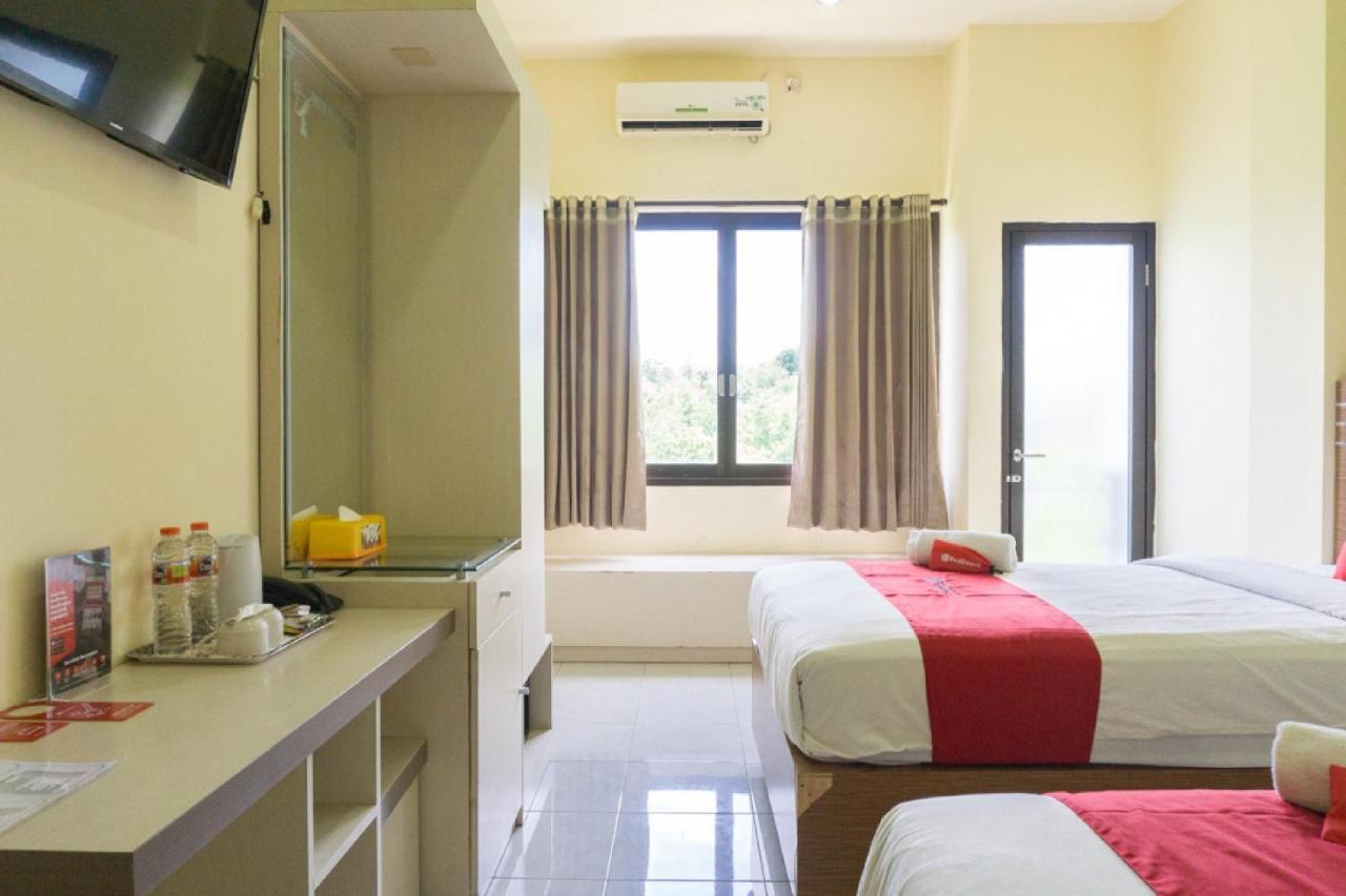Hotel Reddoorz @ Tambolaka Sumba Lokokaki Exterior foto