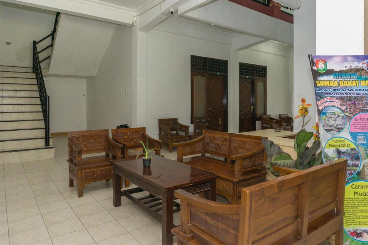 Hotel Reddoorz @ Tambolaka Sumba Lokokaki Exterior foto